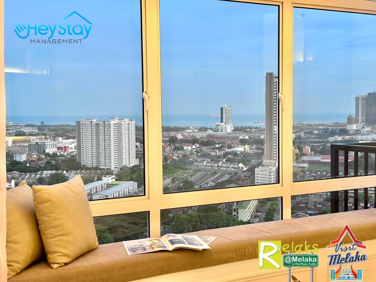 Novo 8 Residence Bachang By Heystay Management Kampong Tambak Exterior foto